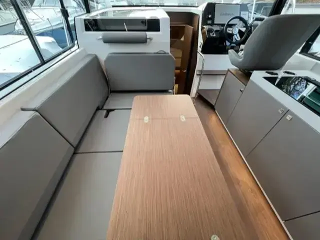 Beneteau Antares 11