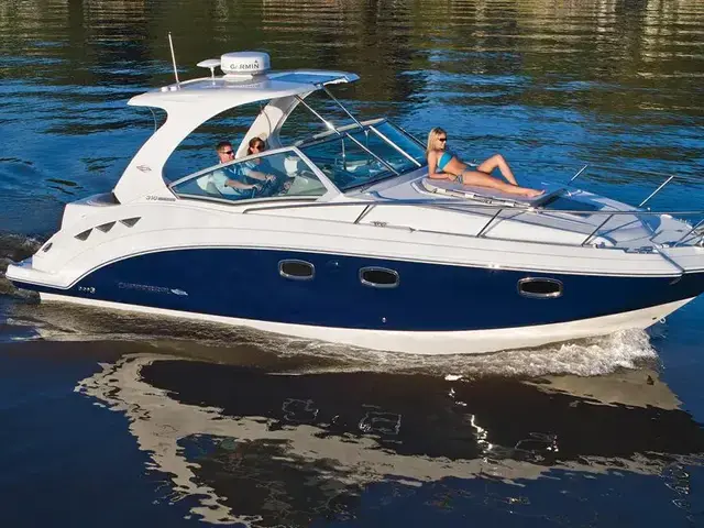 Chaparral 310 Signature