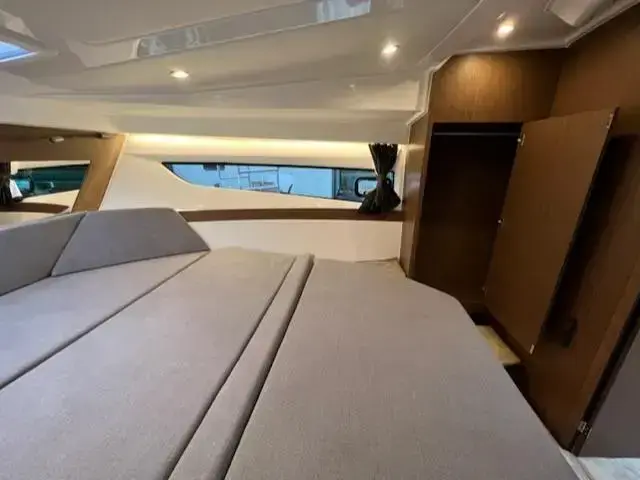 Beneteau Antares 11