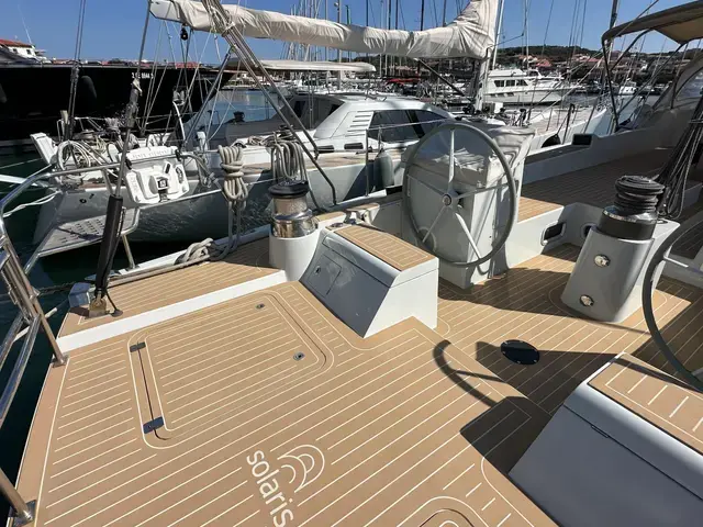 Solaris 72 Deck House