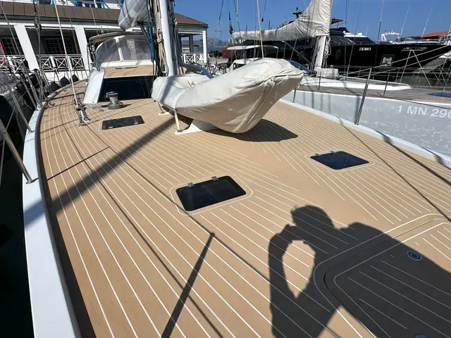 Solaris 72 Deck House