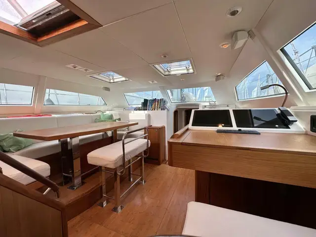 Solaris 72 Deck House