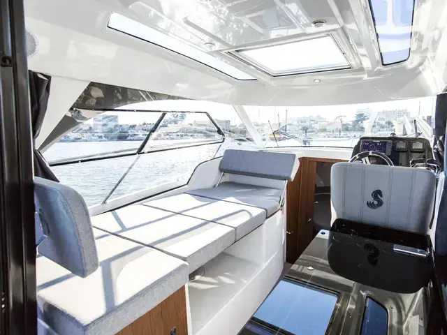 Beneteau Antares 9