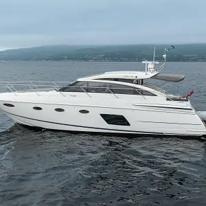 2015 Princess V52