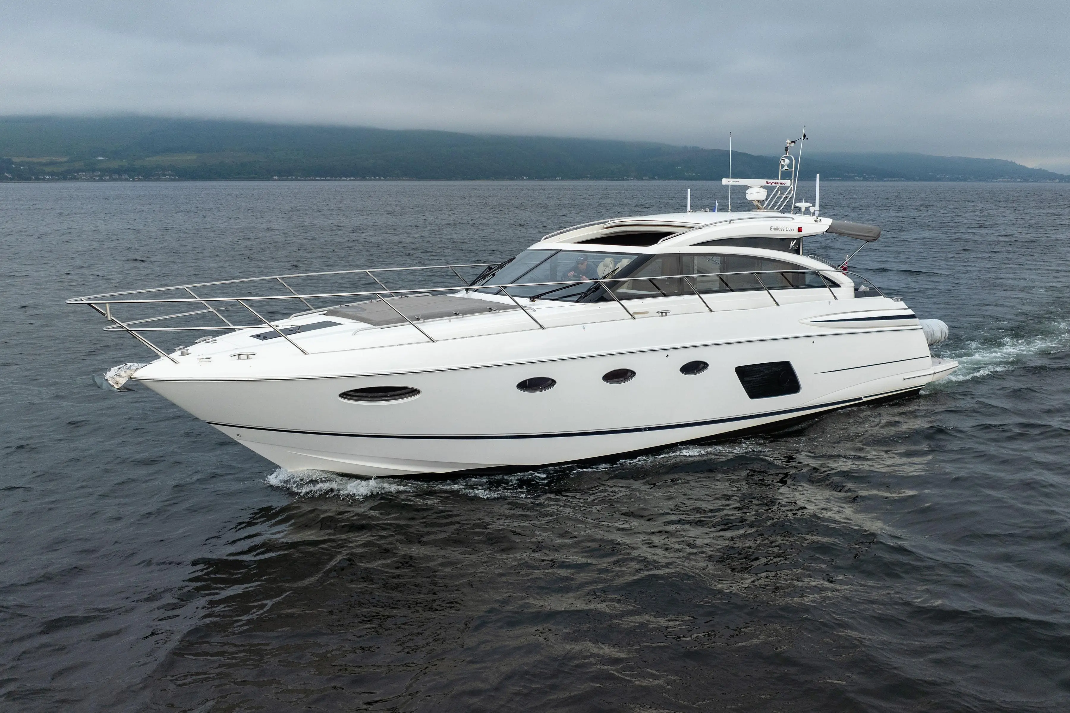 2015 Princess v52