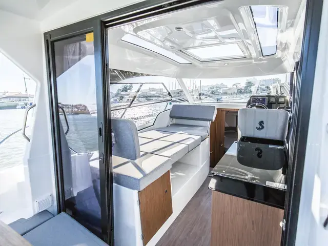 Beneteau Antares 9