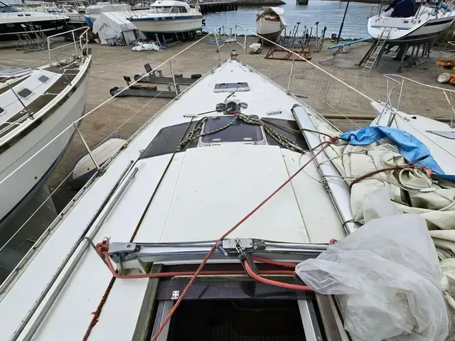 Beneteau Oceanis 320