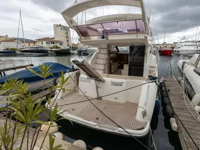 Princess 42 Flybridge