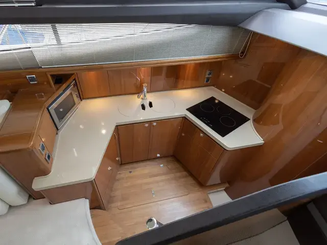 Princess 42 Flybridge