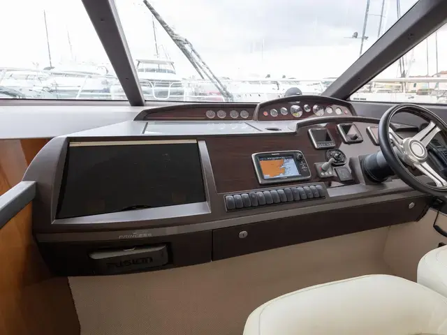 Princess 42 Flybridge