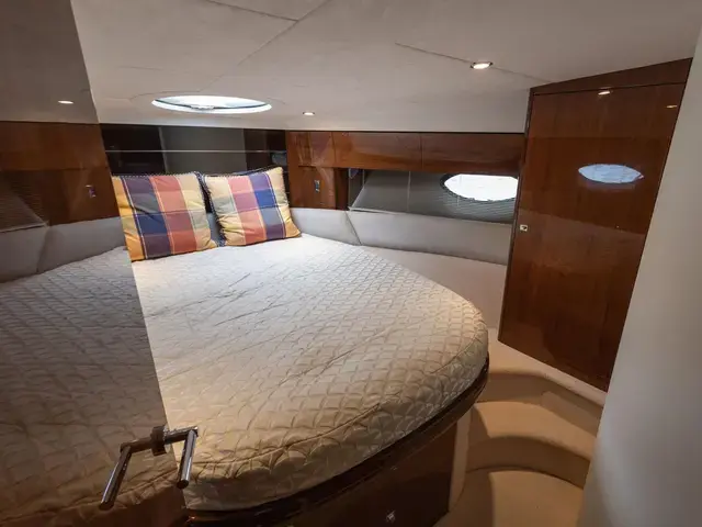 Princess 42 Flybridge