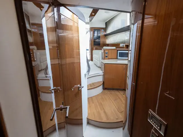 Princess 42 Flybridge