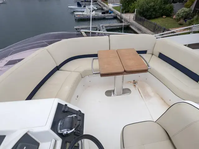 Princess 42 Flybridge