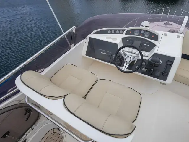 Princess 42 Flybridge