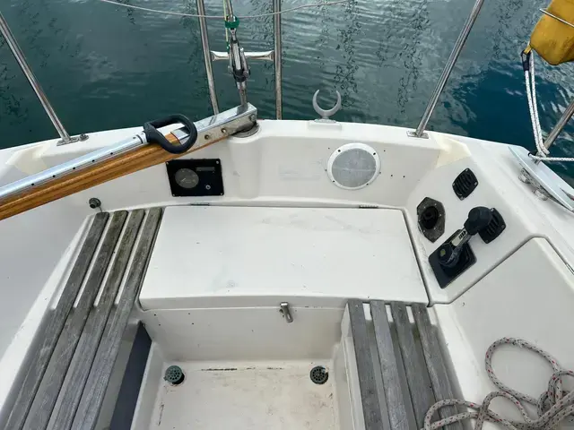 Beneteau First 28