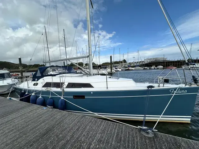 Hanse 320