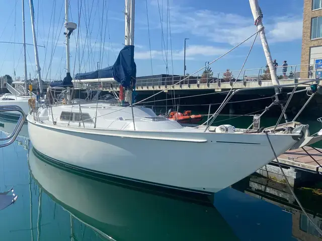 Camper & Nicholsons 48 Ketch