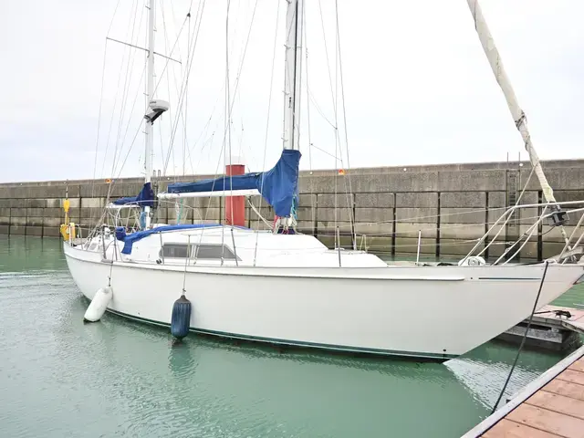 Camper & Nicholsons 48 Ketch