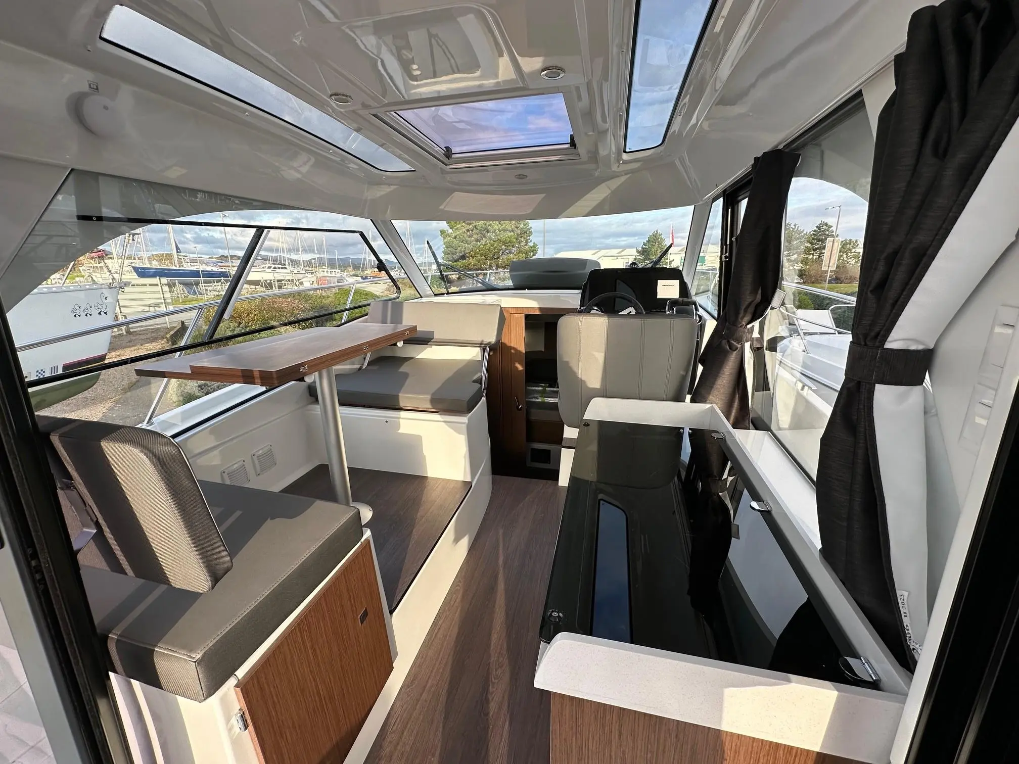 2023 Beneteau antares 9