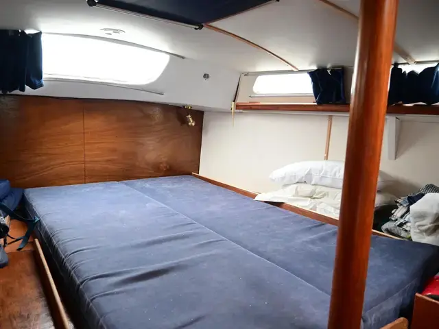 Camper & Nicholsons 48 Ketch