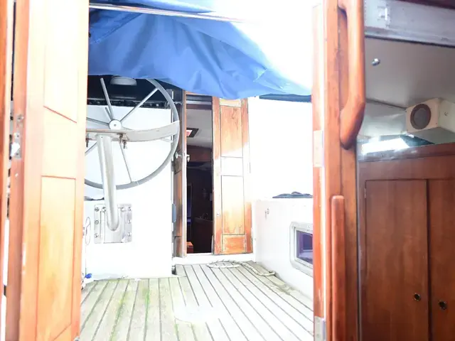 Camper & Nicholsons 48 Ketch