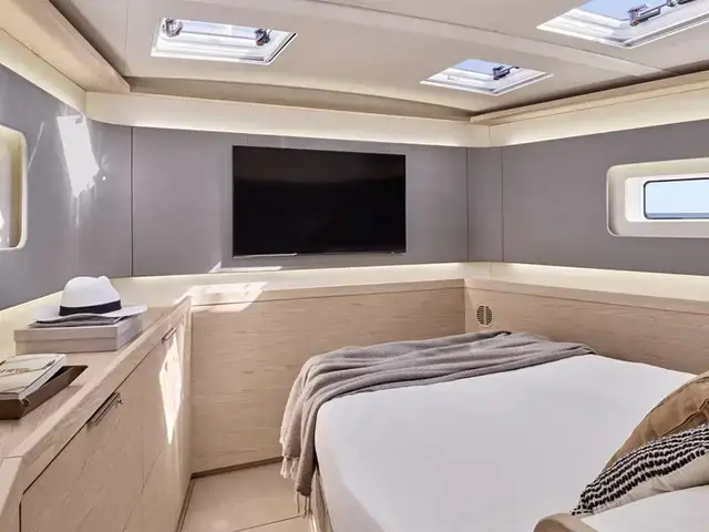 Beneteau Oceanis Yacht 60