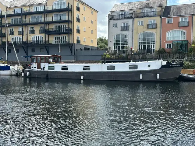 Dutch Barge 65'