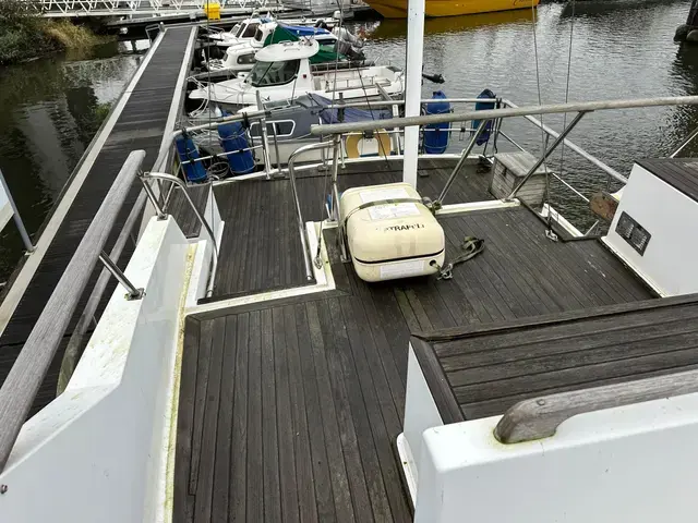 Sea Ranger 38