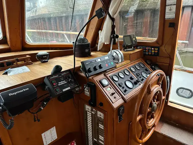 Sea Ranger 38