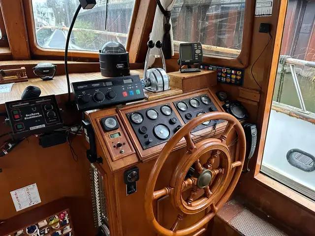 Sea Ranger 38