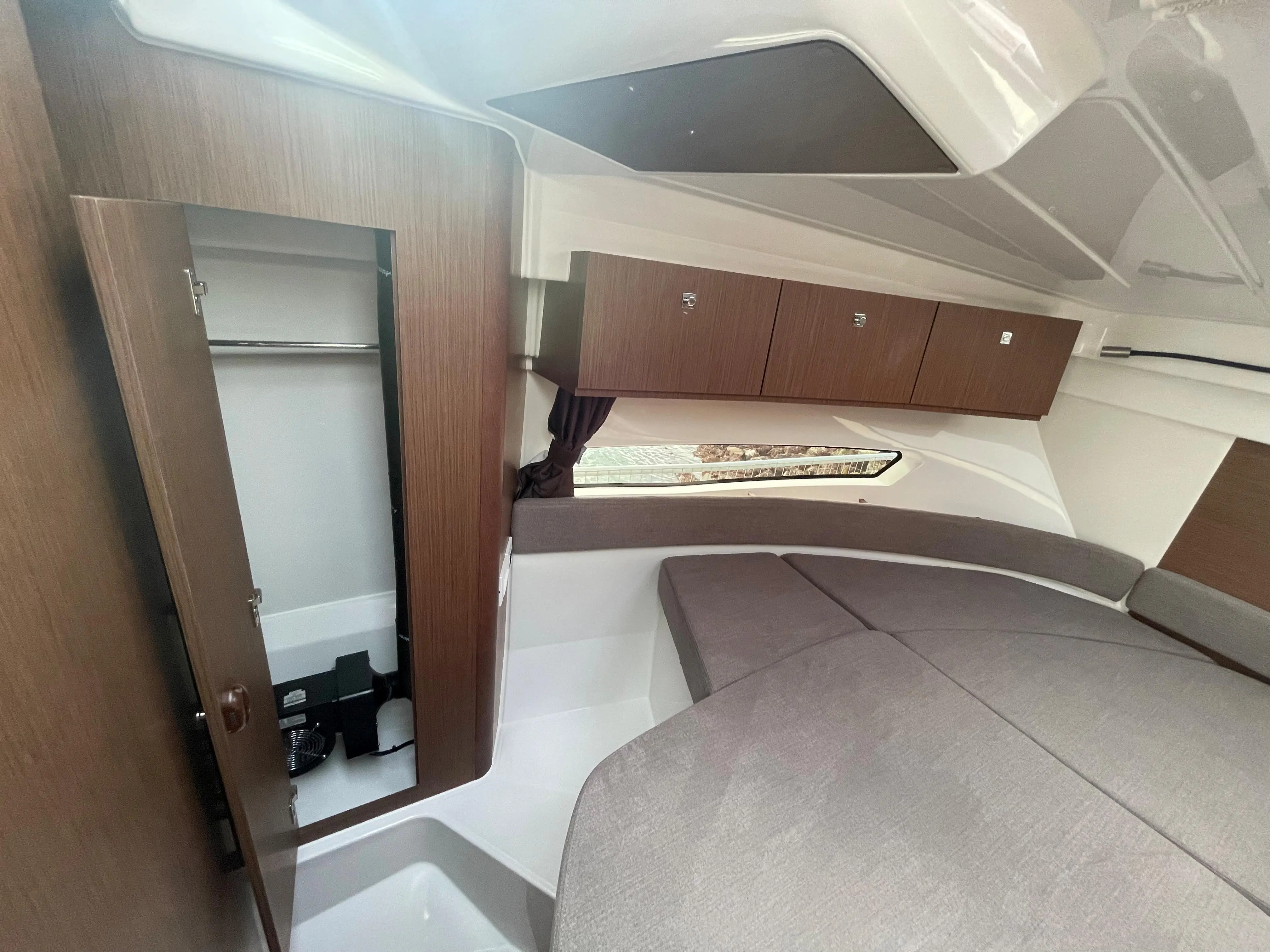 2023 Beneteau antares 9