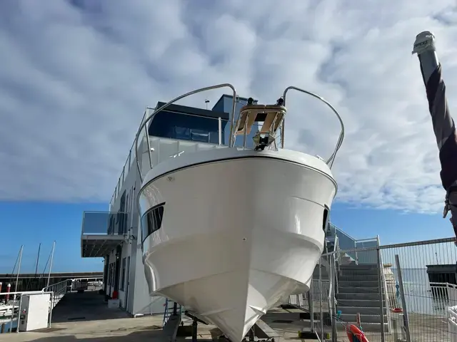 Beneteau Antares 9 OB