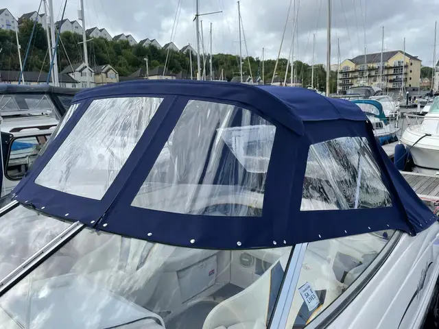 Rinker 232 Captiva Cc