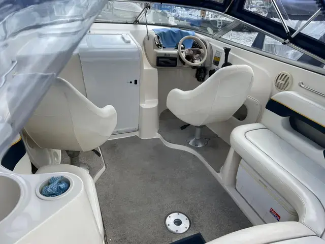 Rinker 232 Captiva Cc