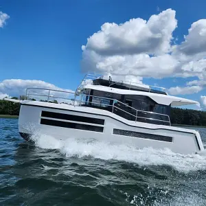 2024 Northman 1050 Trawler