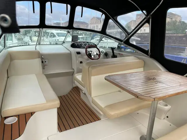 Sea Ray 240 Sundancer