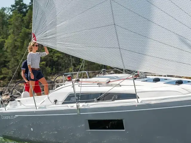 Beneteau Oceanis 30.1