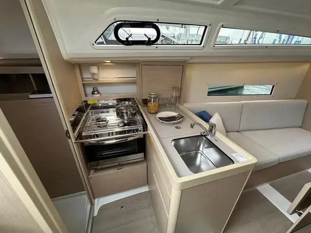 Beneteau Oceanis 30.1