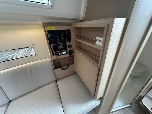 Beneteau Oceanis 30.1