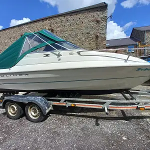 2000 Bayliner 1952 Capri Cuddy