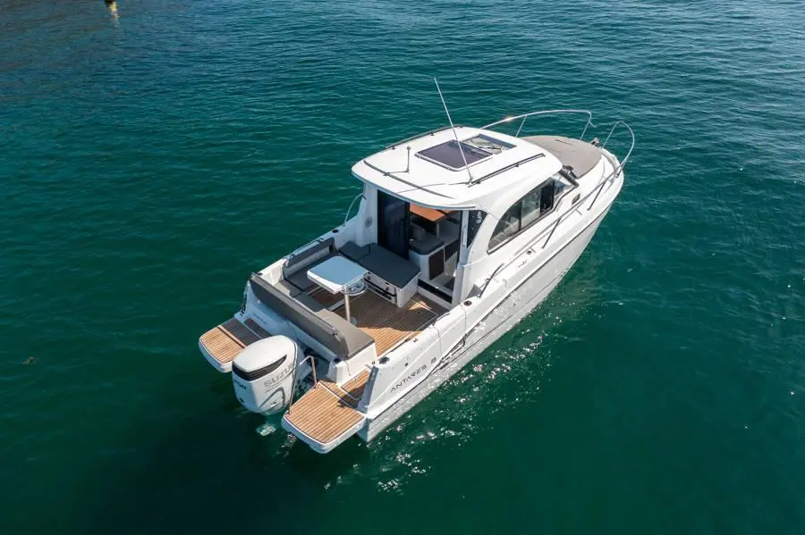 2024 Beneteau antares 8