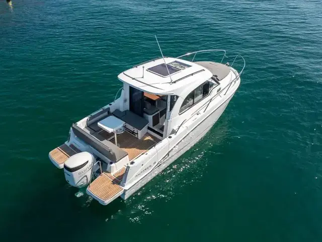 Beneteau Antares 8