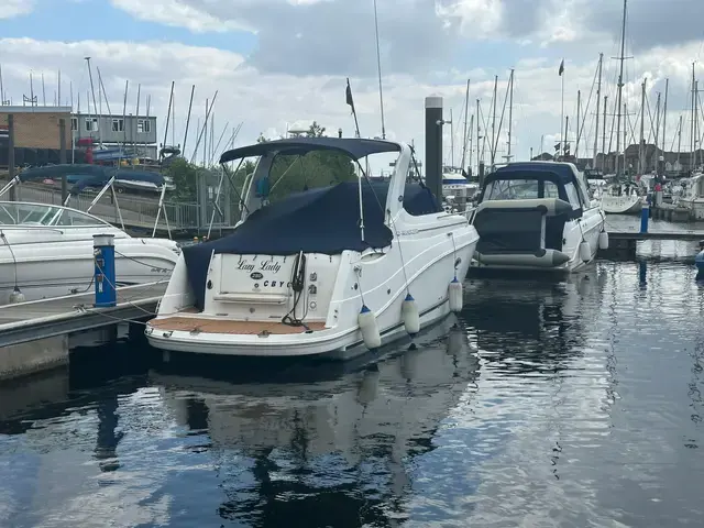 Rinker Express Cruiser 280