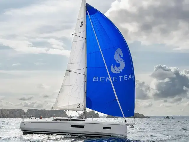 Beneteau Oceanis 37.1