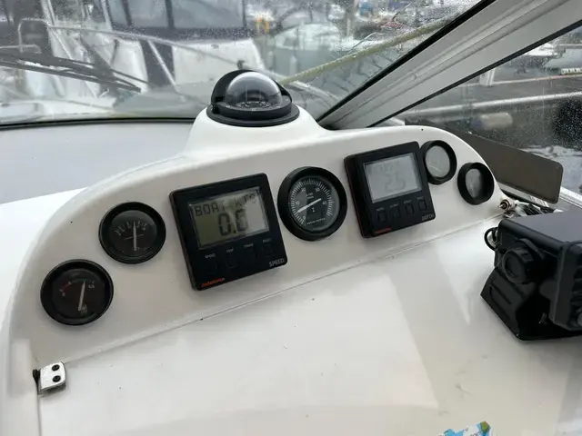 Sealine 260 Senator