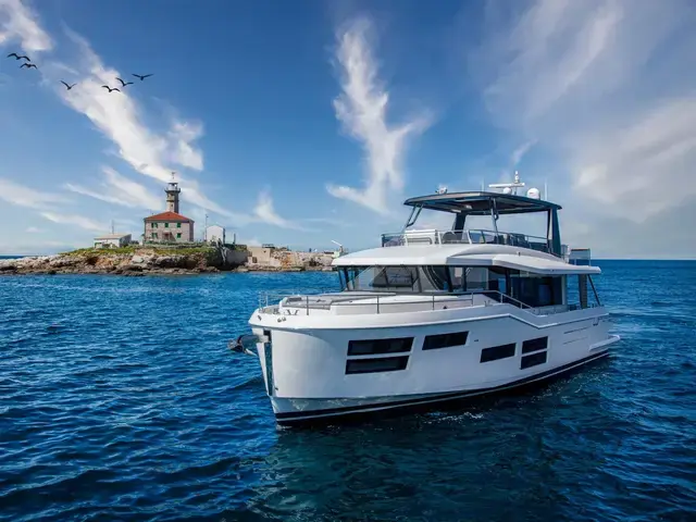 Beneteau Grand Trawler  62