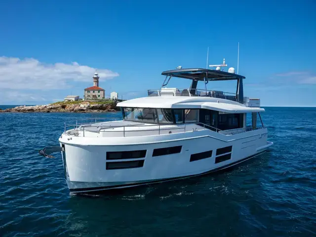 Beneteau Grand Trawler  62