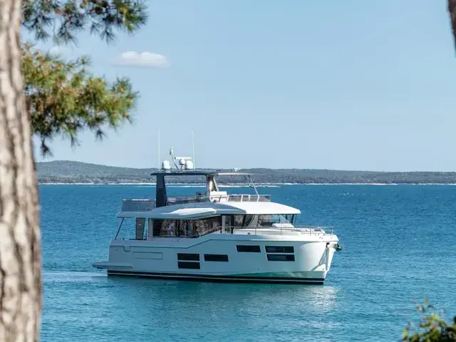 Beneteau Grand Trawler  62