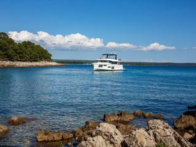 Beneteau Grand Trawler  62