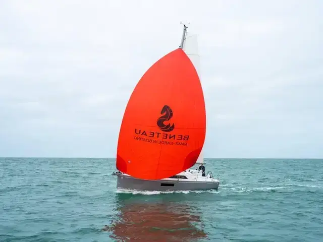 Beneteau Oceanis 30.1